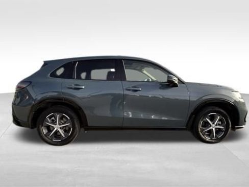 Used 2023 Honda HR-V EX-L image 4