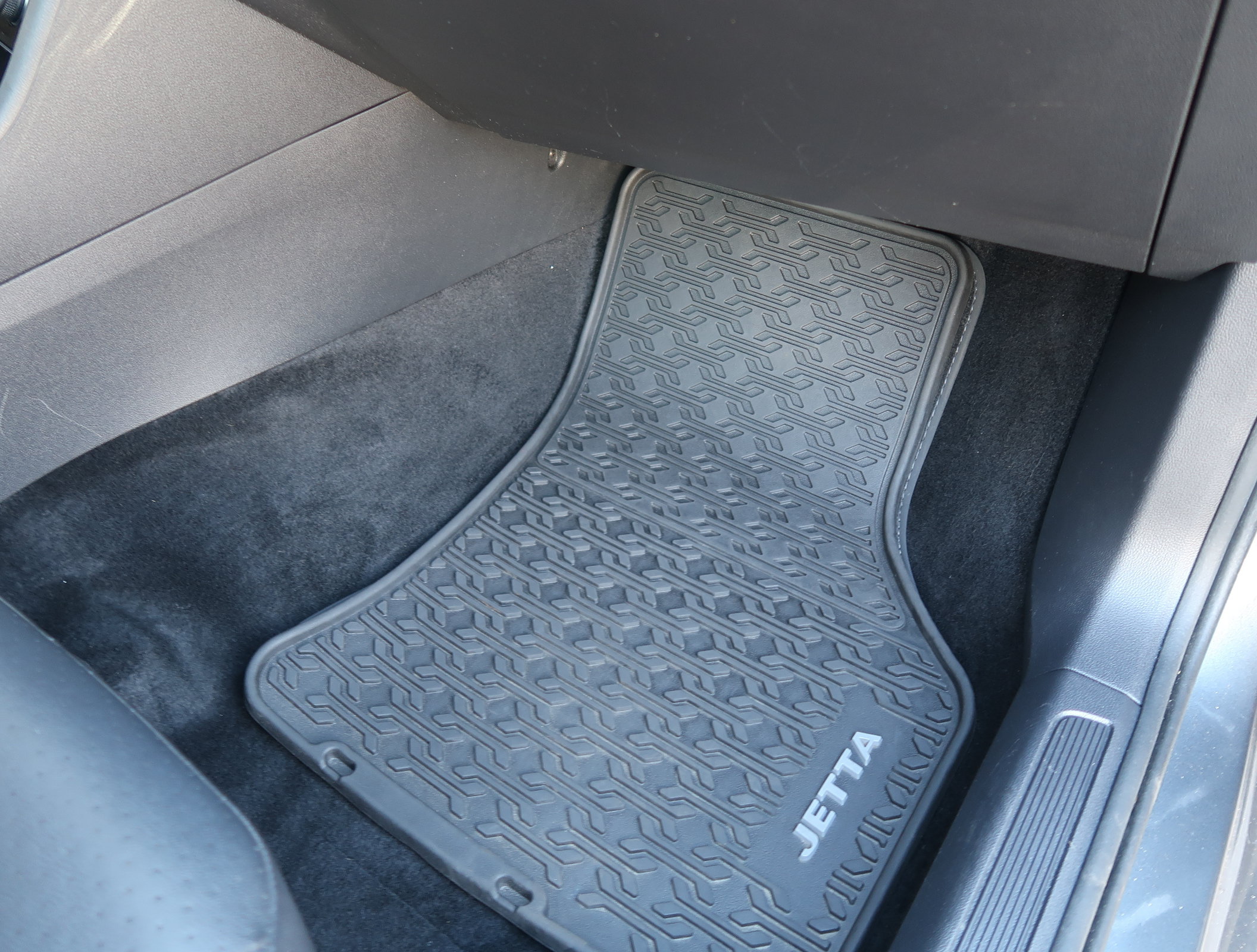Used 2019 Volkswagen Jetta SE FWD image 38