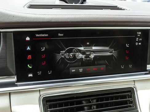 Used 2023 Porsche Panamera 4 Platinum Edition w/ Sportdesign Package AWD/4WD image 21