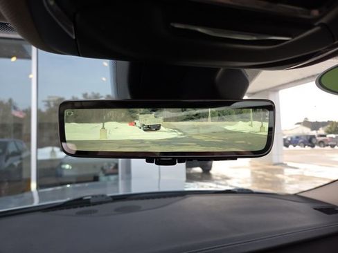 Used 2021 Jeep Grand Cherokee L Limited w/ Luxury Tech Group II image 17