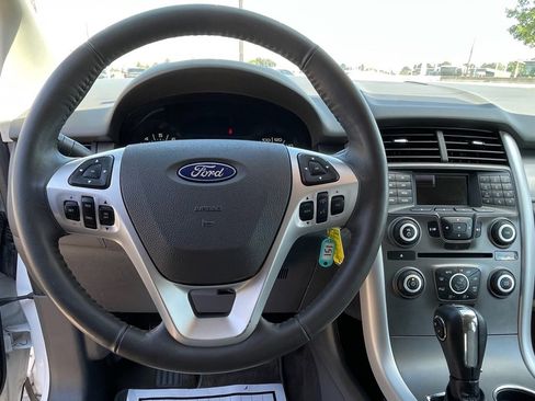 Used 2014 Ford Edge SEL w/ Equipment Group 204A image 19