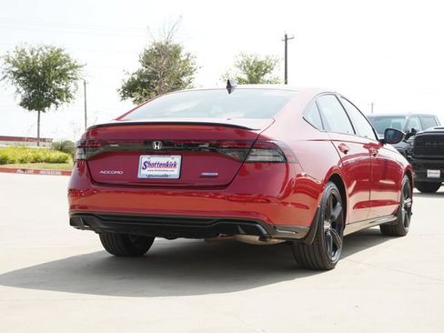 Used 2024 Honda Accord Sport image 9