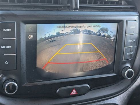 Used 2022 Kia Soul LX w/ Technology Package image 29