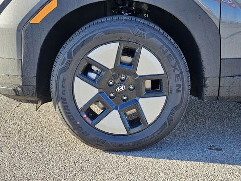 New 2026 Hyundai Santa Fe SE image 13