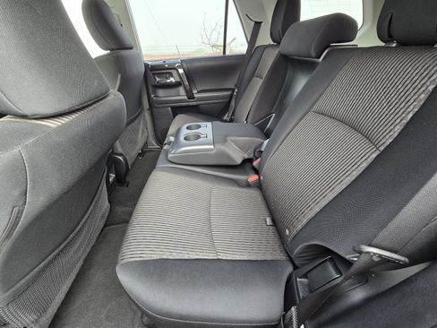 Used 2024 Toyota 4Runner TRD Off-Road image 10