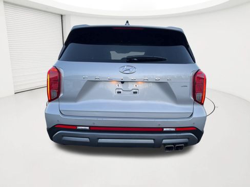 Certified 2025 Hyundai Palisade SEL AWD/4WD image 4