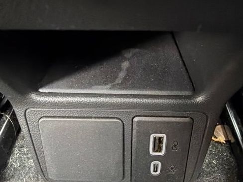 Used 2025 Buick Encore GX Preferred w/ Advanced Technology Package FWD image 17
