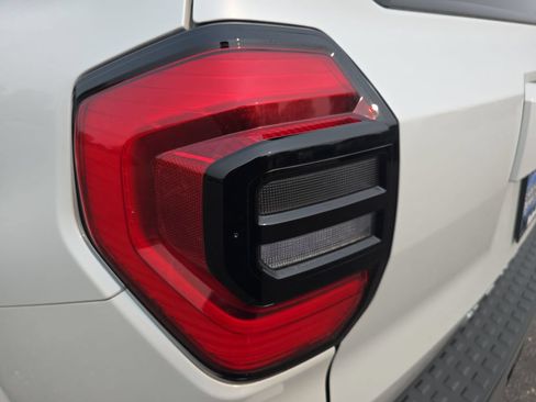 Certified 2025 Toyota 4Runner Limited AWD/4WD image 39