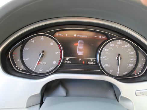 Used 2013 Audi S8 w/ Full Leather Pkg image 23