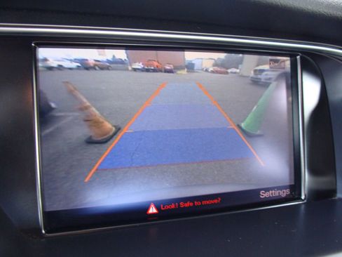 Used 2015 Audi A4 2.0T Premium Plus w/ Technology Package image 22