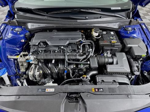 Certified 2026 Hyundai Elantra Limited w/ Cargo Package FWD image 47
