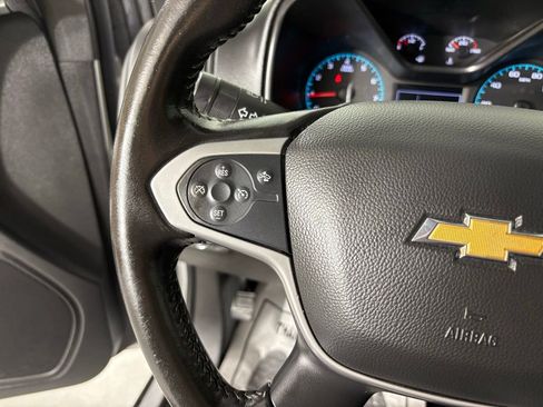 Used 2022 Chevrolet Colorado LT w/ Fleet Safety Package image 21
