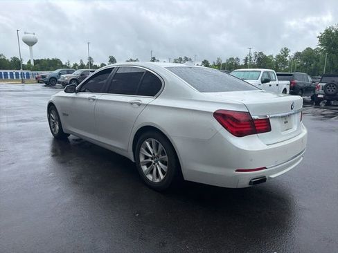 Used 2015 BMW 740i RWD image 12