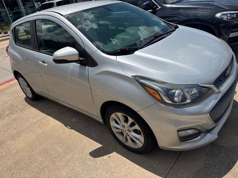 Used 2021 Chevrolet Spark LT FWD image 2