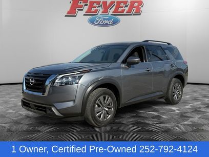 Used 2025 Nissan Pathfinder SV