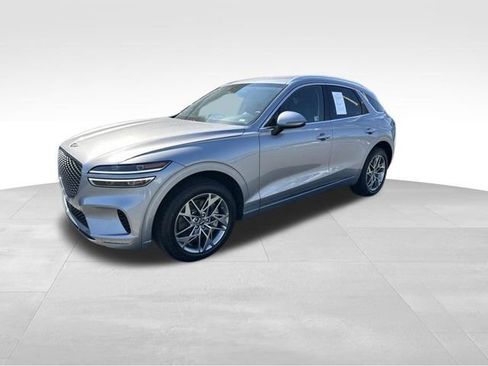 Used 2025 Genesis GV70 2.5T AWD/4WD image 12