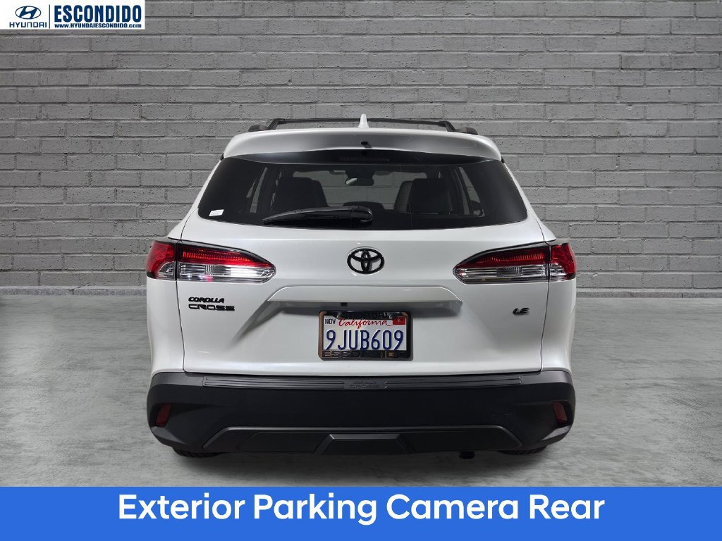 Used 2023 Toyota Corolla Cross LE w/ Black Badges Package (TMS) FWD image 4