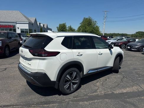 Certified 2023 Nissan Rogue SL AWD/4WD image 3
