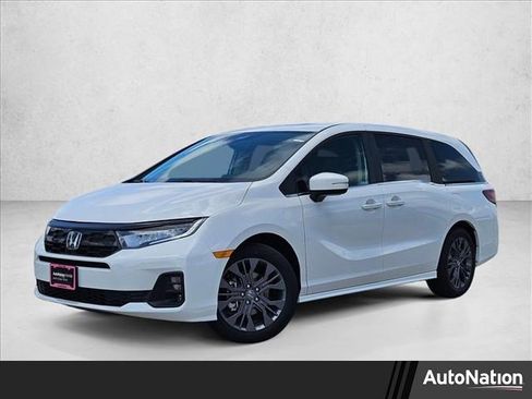 New 2026 Honda Odyssey Touring image 1
