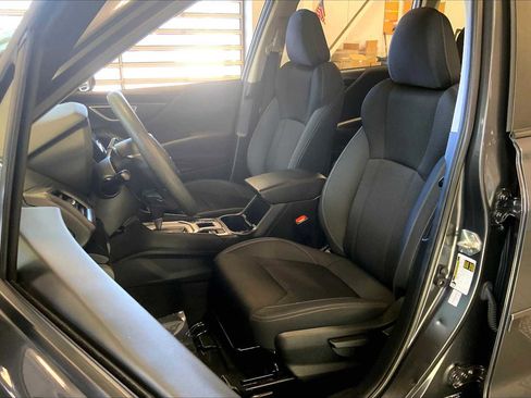 Certified 2021 Subaru Forester image 9