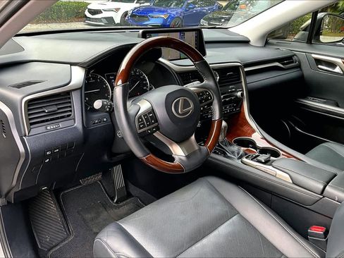 Used 2018 Lexus RX 350L image 17
