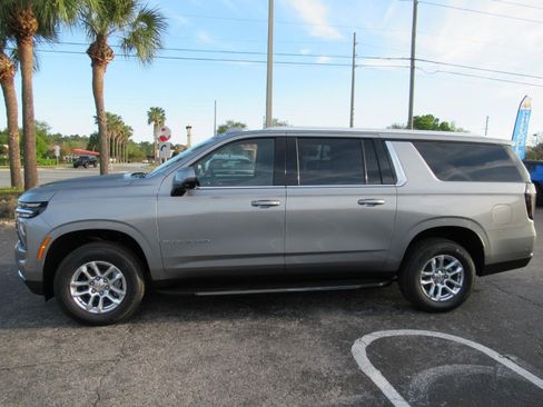 New 2026 Chevrolet Suburban LT w/ Comfort Package RWD image 2