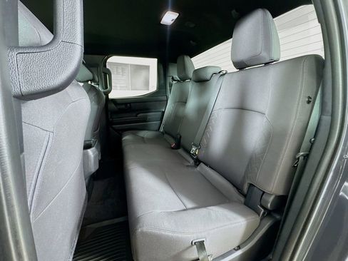 Certified 2025 Toyota Tacoma SR5 AWD/4WD image 22