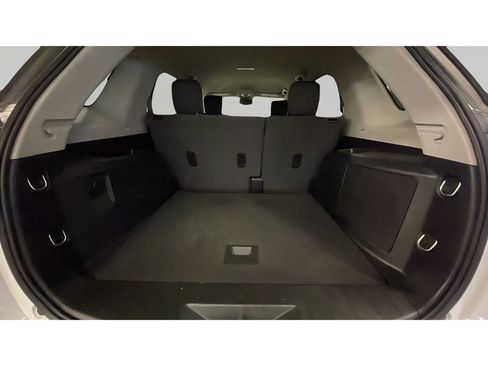 Used 2017 GMC Terrain SLE FWD image 15