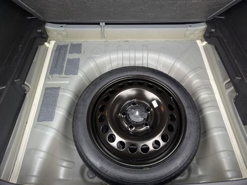 Certified 2024 Chevrolet Trax RS w/ Driver Confidence Package image 29