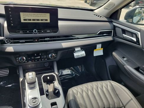 New 2025 Mitsubishi Outlander SEL image 20