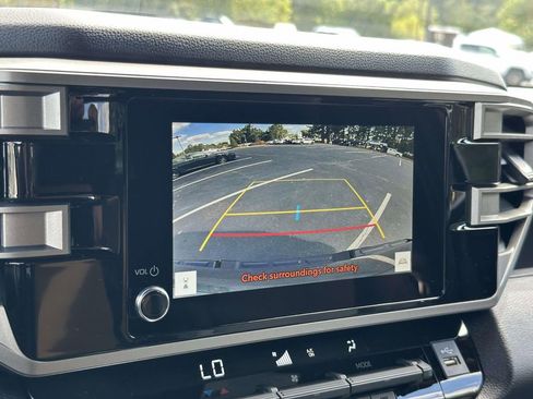 New 2026 Toyota Tundra SR5 AWD/4WD image 4