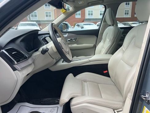 Used 2022 Volvo XC90 T6 Inscription w/ Lounge Package AWD/4WD image 29
