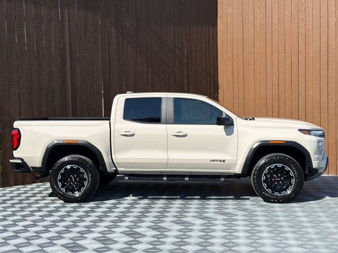 Used 2026 GMC Canyon AT4 AWD/4WD image 13
