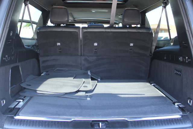 Used 2024 Jeep Grand Wagoneer L Series II w/ Quick Order Packagew 28T AWD/4WD image 54
