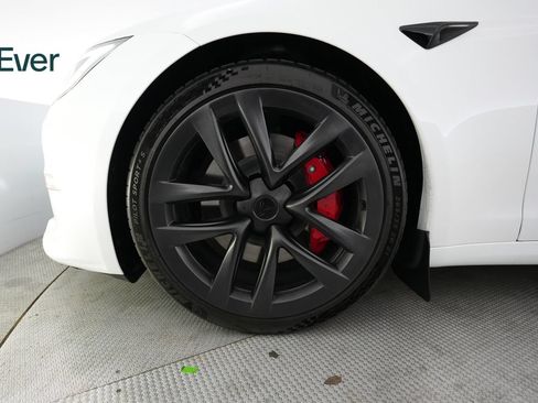 Used 2025 Tesla Model S Plaid AWD/4WD image 19