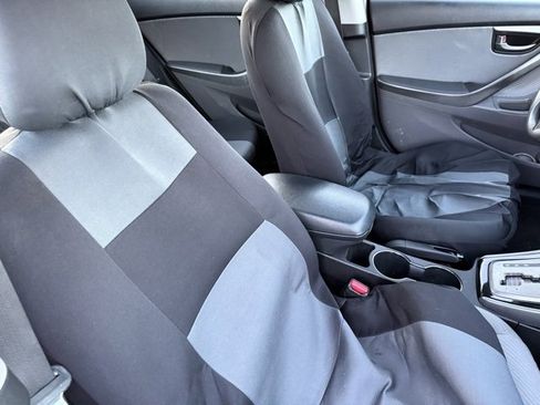 Used 2013 Hyundai Elantra GLS w/ Preferred Pkg image 5