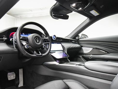 Used 2024 Maserati GranTurismo Modena image 45