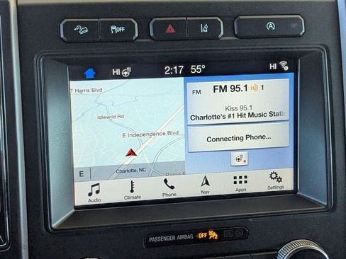 Used 2019 Ford Expedition Limited w/ Equipment Group 301A image 27