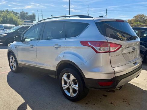 Used 2014 Ford Escape SE w/ Equipment Group 201A image 6