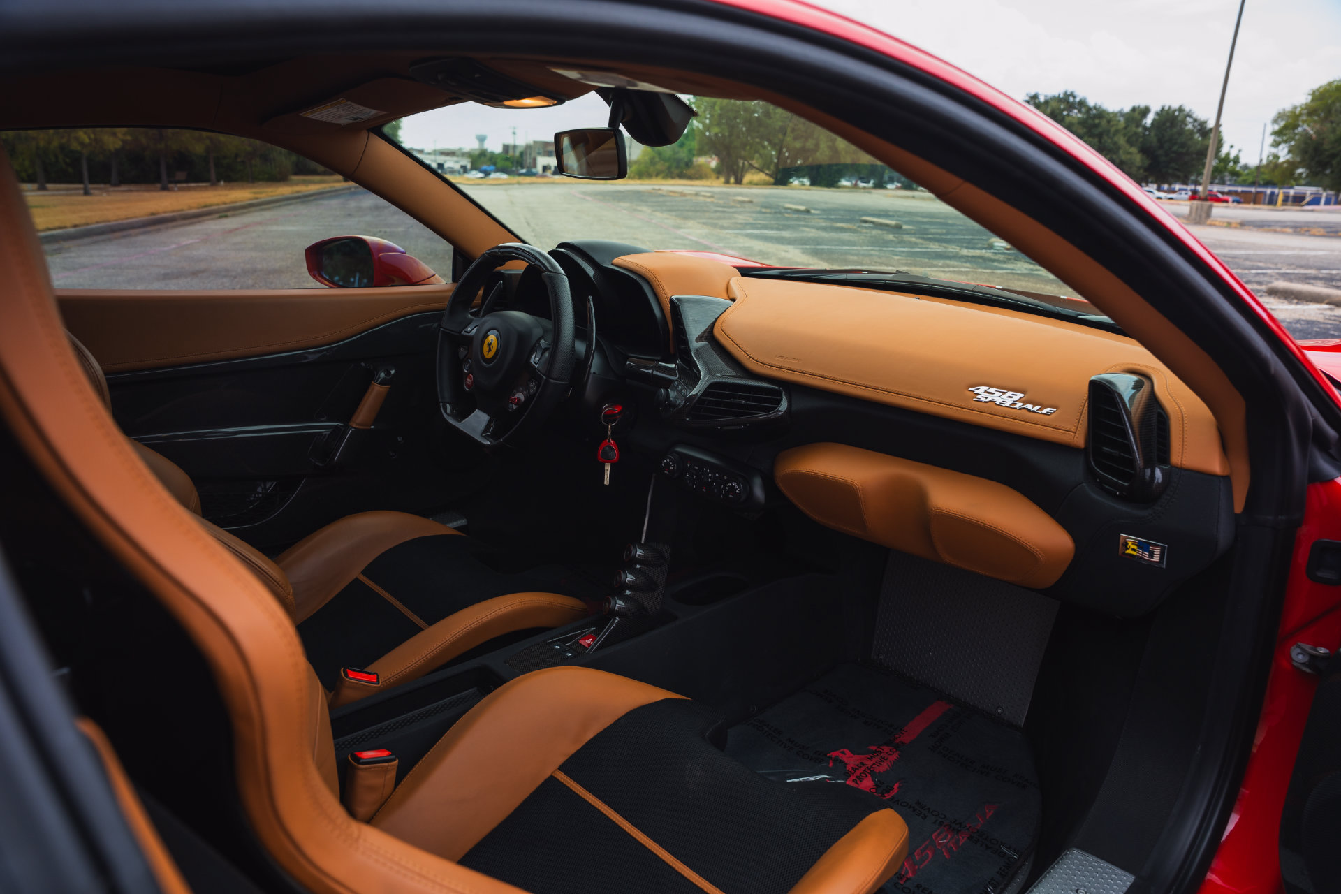 Used 2014 Ferrari 458 Speciale Coupe RWD image 2