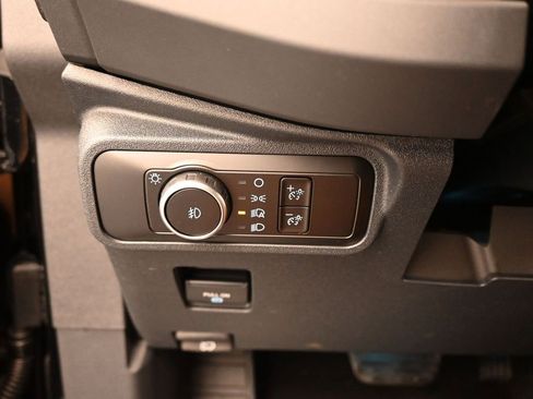 New 2026 Ford Bronco Outer Banks image 12