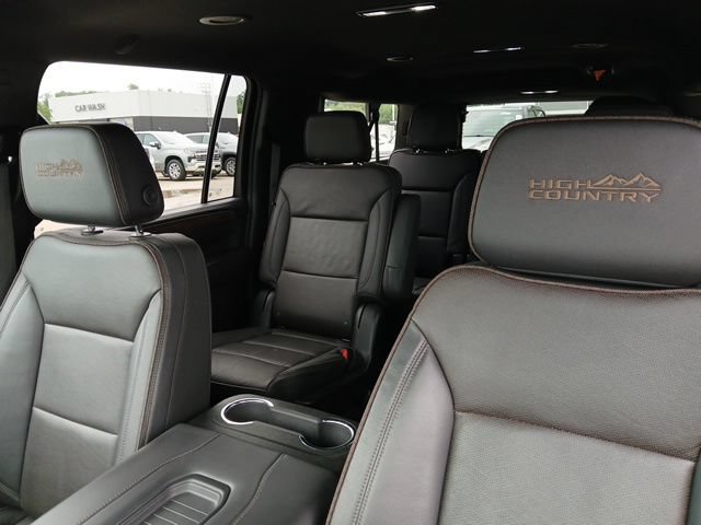 Certified 2024 Chevrolet Suburban High Country w/ Max Trailering Package AWD/4WD image 16