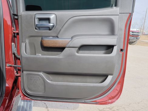 Used 2017 GMC Sierra 1500 Denali w/ Denali Ultimate Package image 32