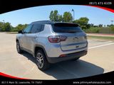 Used 2018 Jeep Compass Latitude w/ Popular Equipment Group image 5