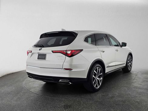 Certified 2024 Acura MDX SH-AWD w/ Technology Package image 3