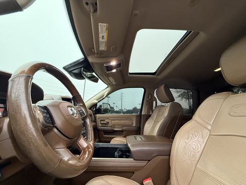 Used 2019 RAM 2500 Limited image 5