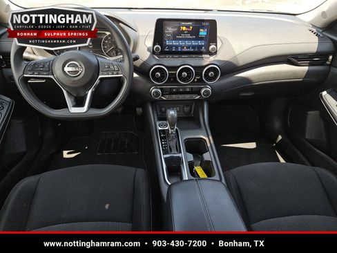 Used 2024 Nissan Sentra SV FWD image 11
