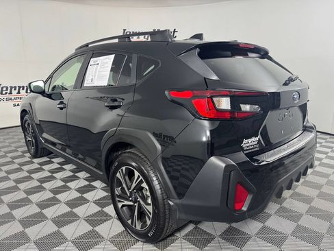 Used 2025 Subaru Crosstrek 2.5i Premium AWD/4WD image 8
