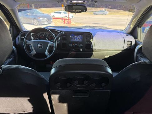 Used 2010 GMC Sierra 1500 SLE w/ Texas Edition image 18