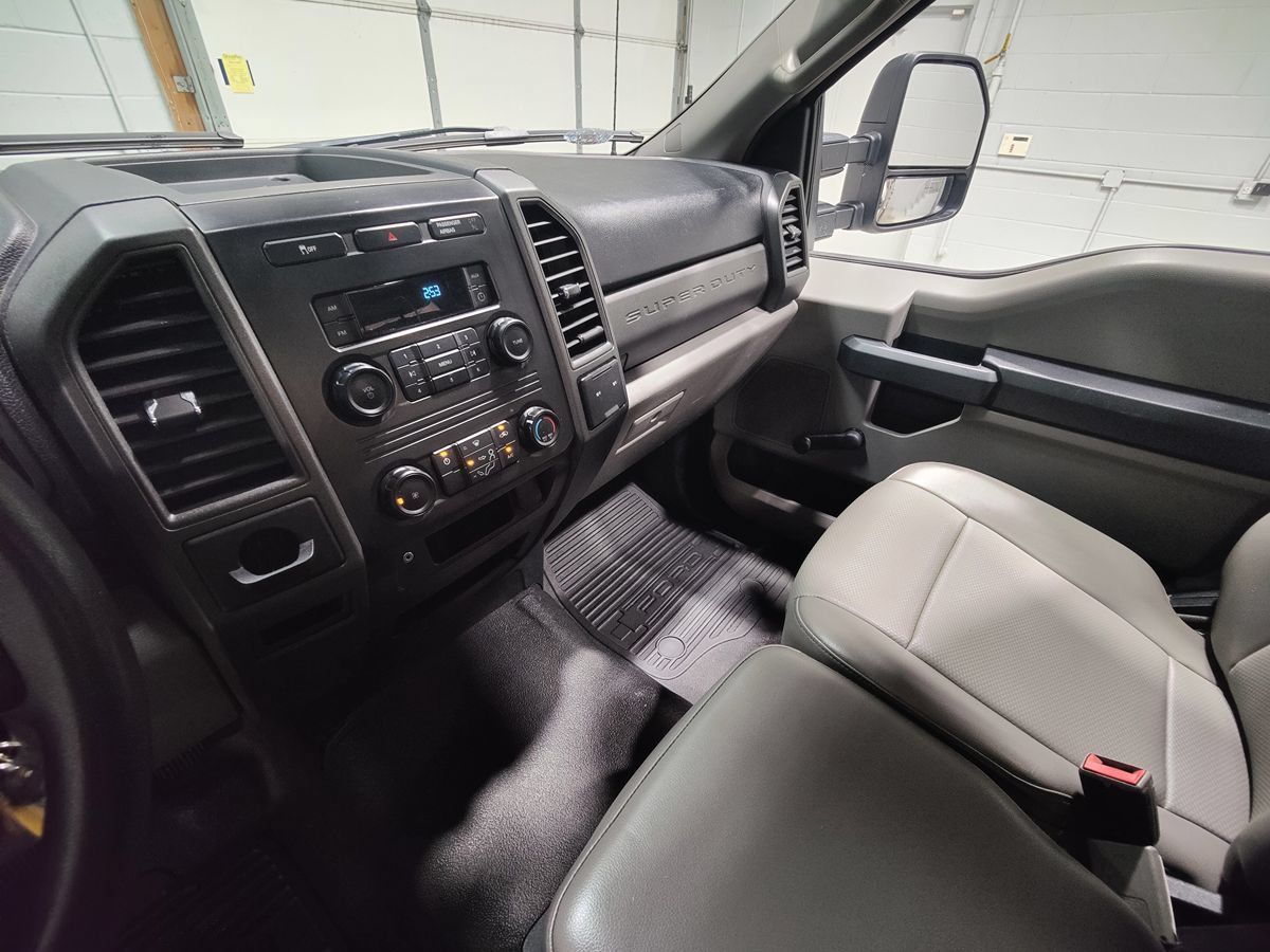 Used 2019 Ford F250 XL RWD image 31